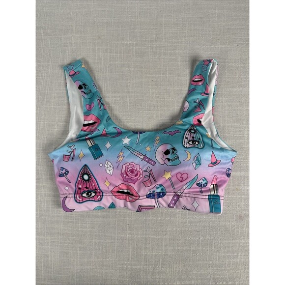Juniors Size Small Workout / Swim‎ Top Witchy Mushrooms Skulls Crystals Heels - Picture 1 of 9